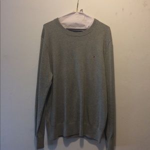 TOMMY HILFIGER SWEATER (size L, grey)